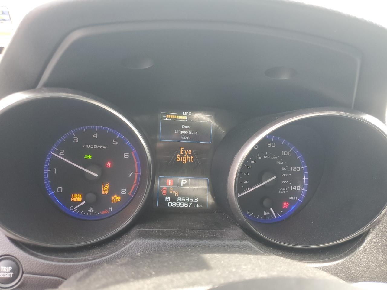 2015 SUBARU Legacy