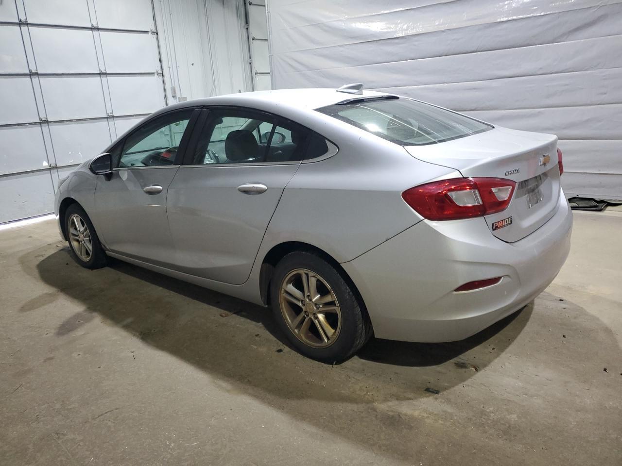 2017 CHEVROLET CRUZE