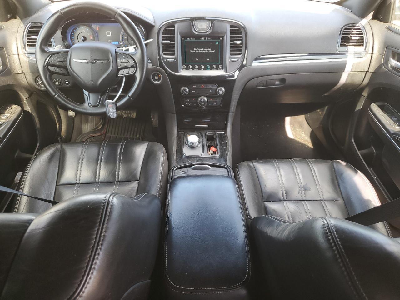 2018 CHRYSLER 300