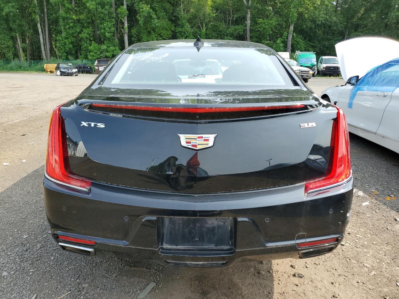 2019 CADILLAC XTS