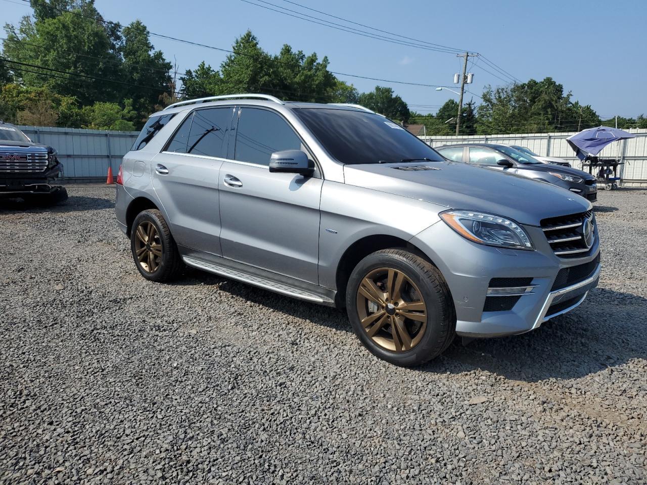 2012 MERCEDES-BENZ ML-Class