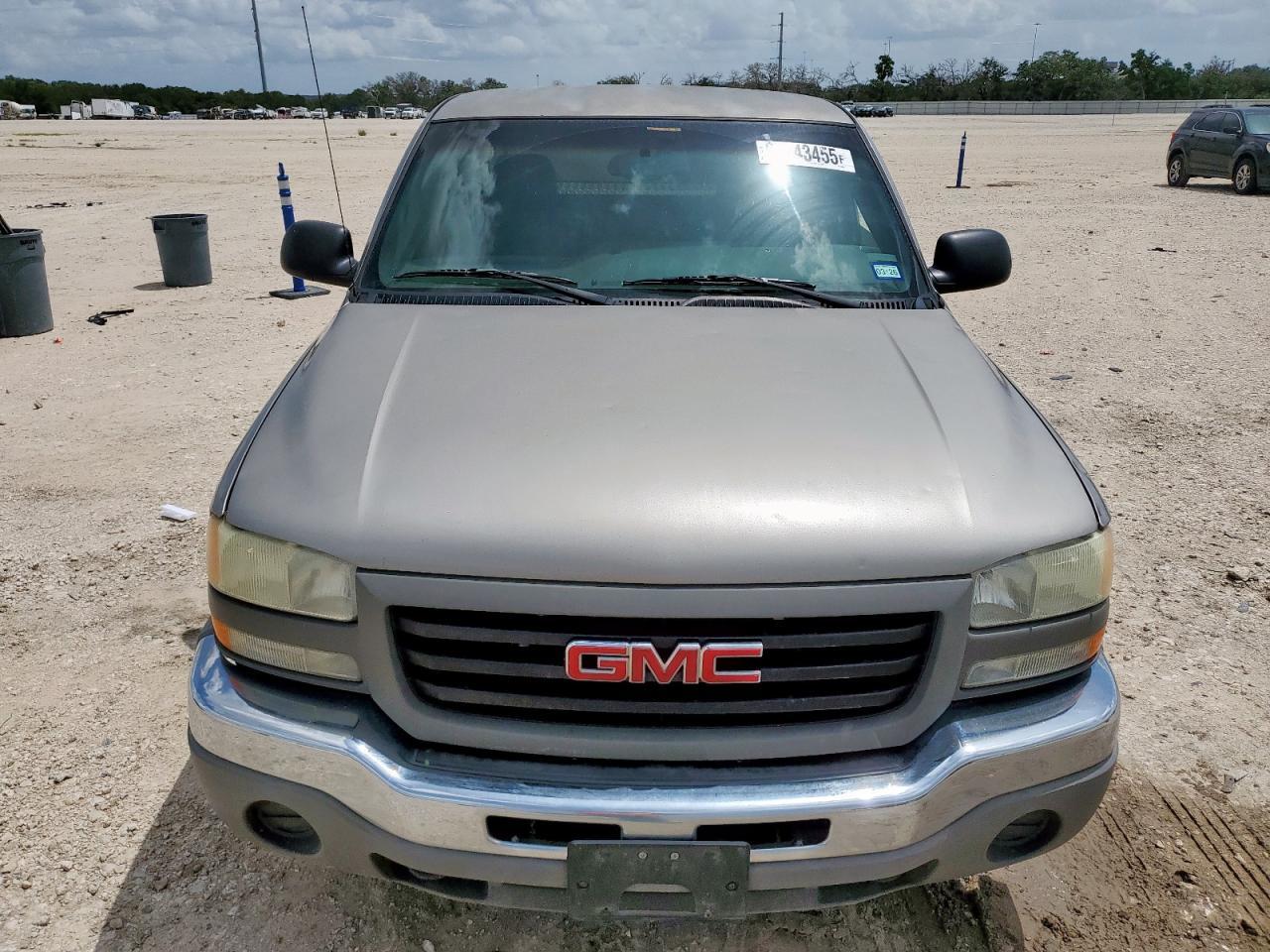 2003 GMC Sierra