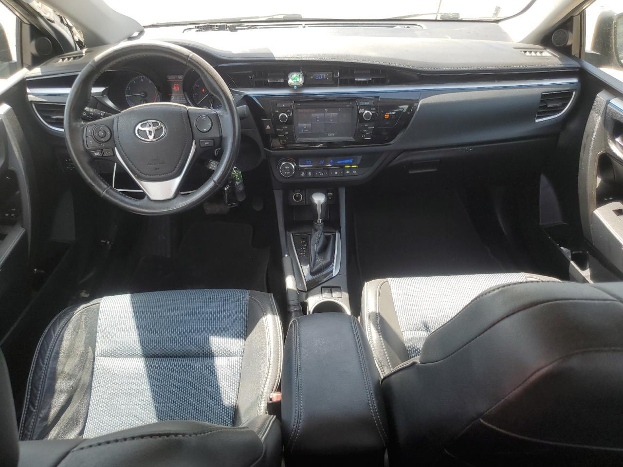 2016 TOYOTA COROLLA