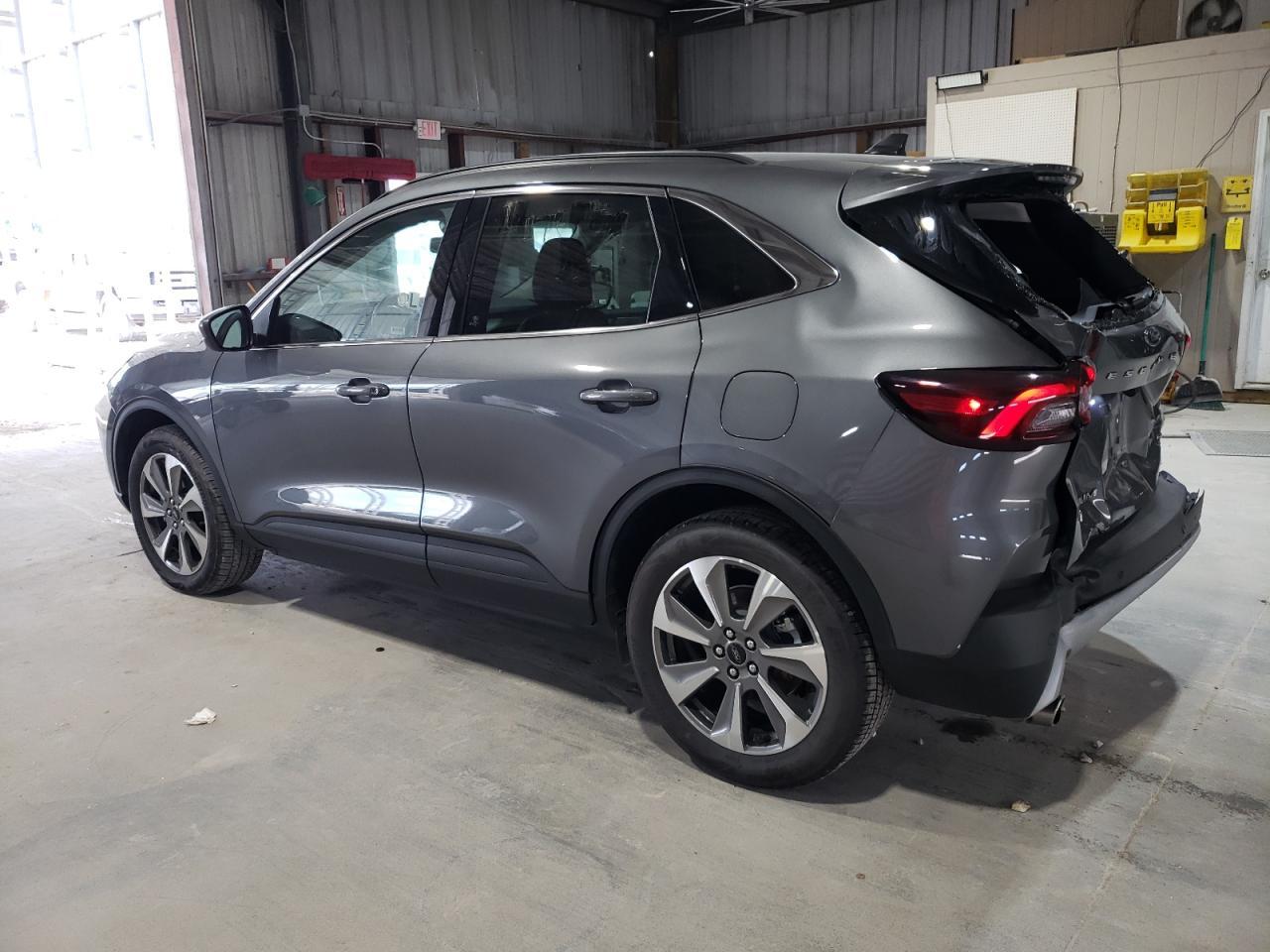 2025 FORD ESCAPE