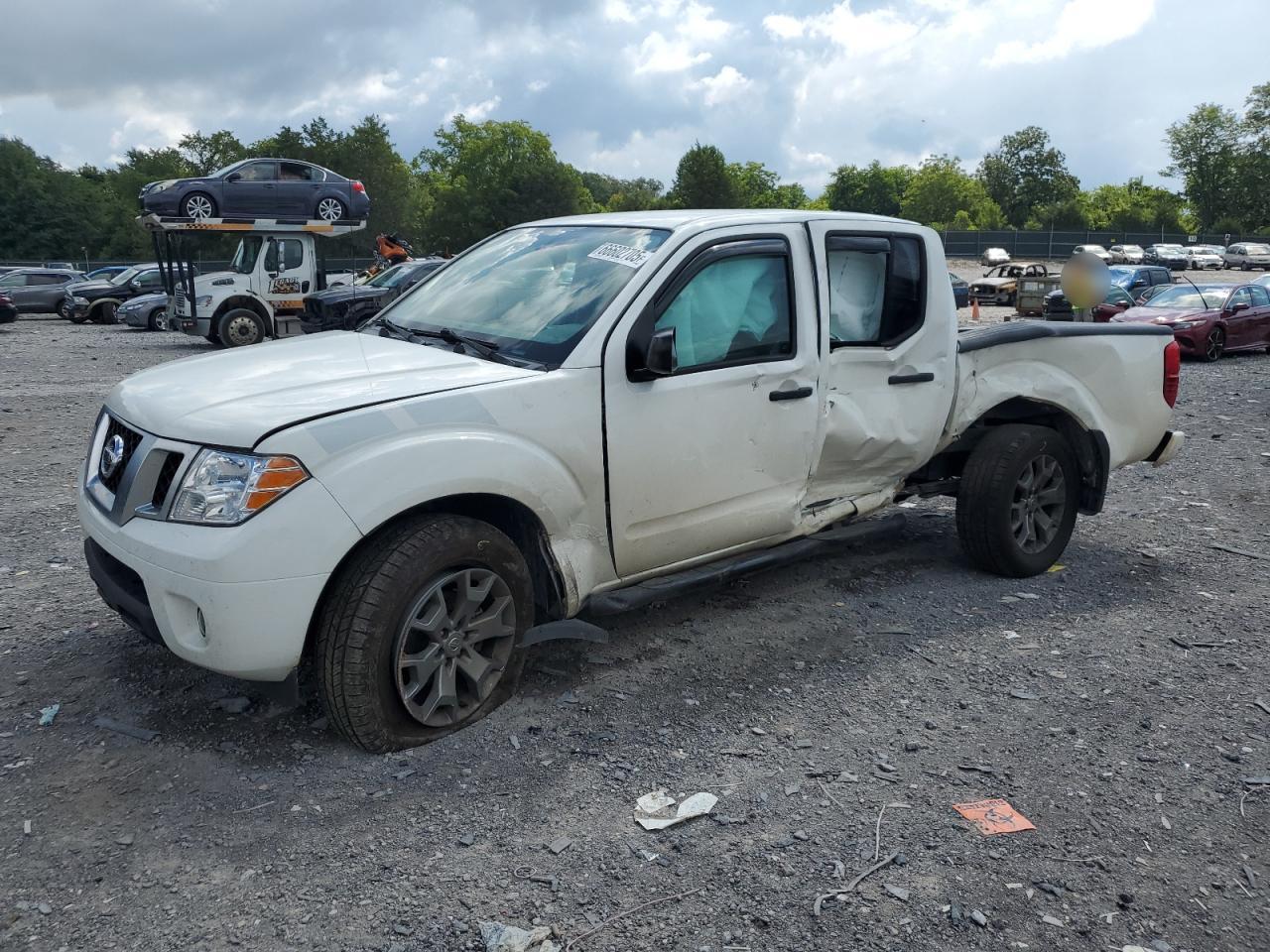 2021 NISSAN Frontier