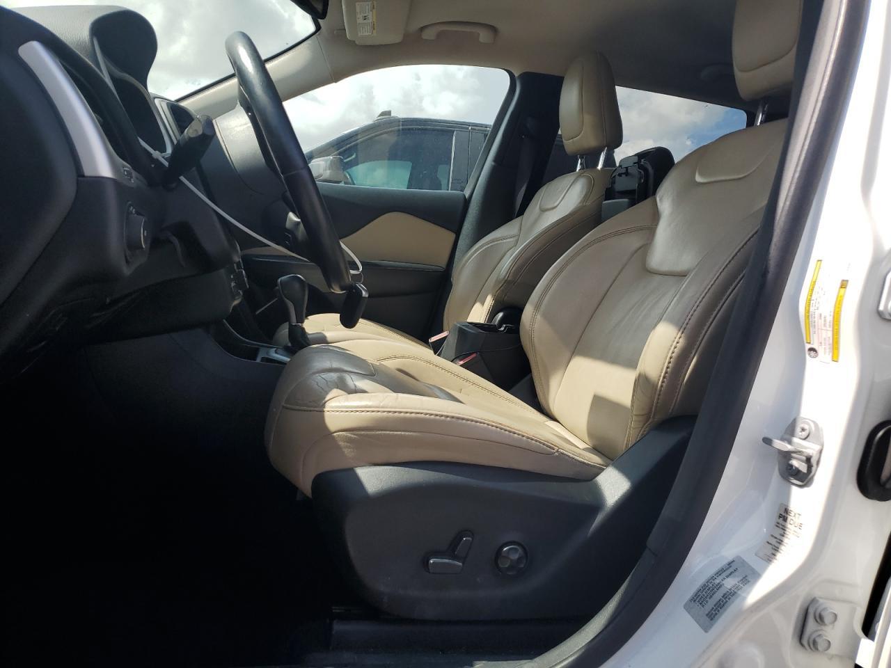 2016 JEEP CHEROKEE
