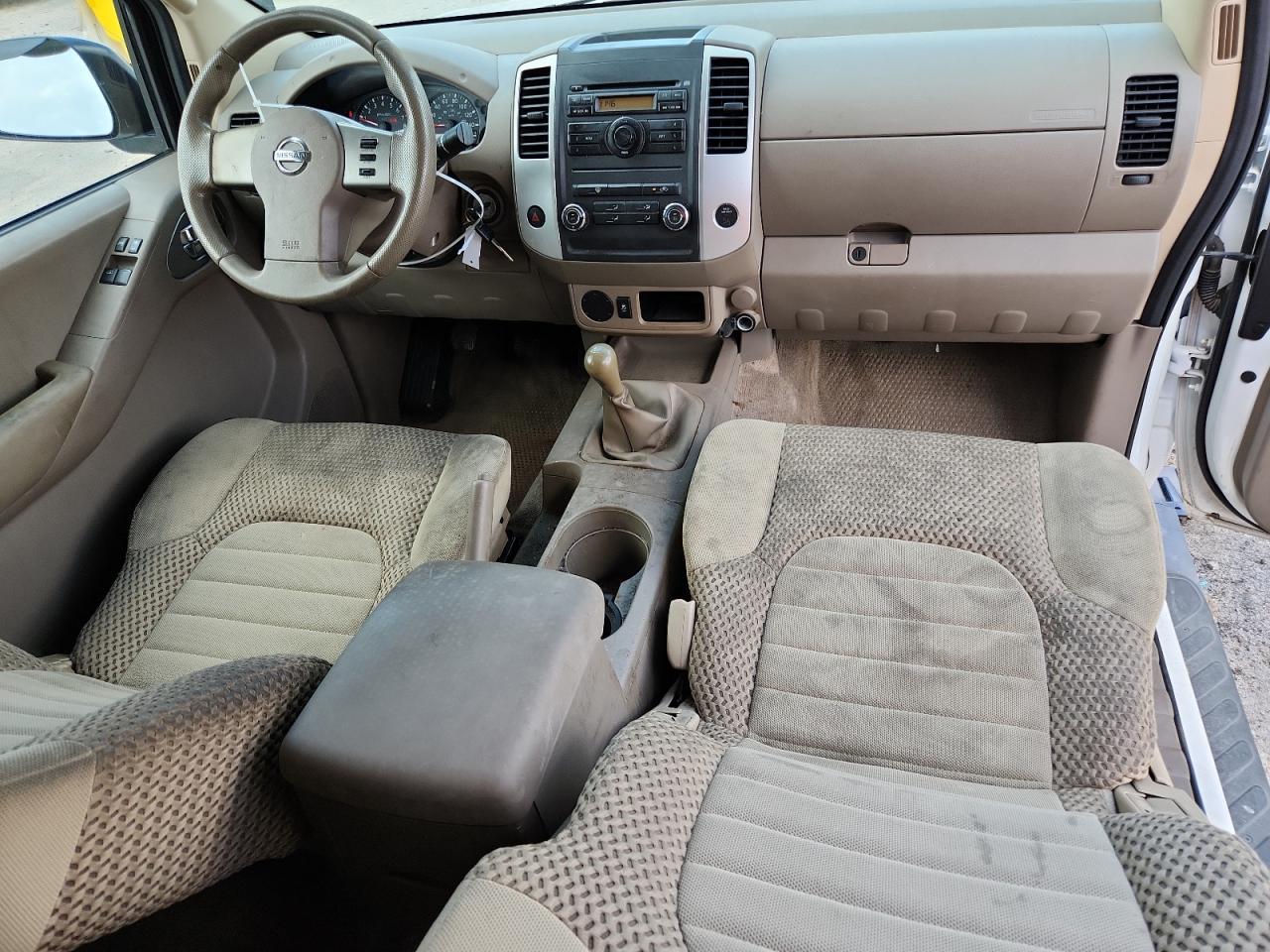 2012 NISSAN Frontier