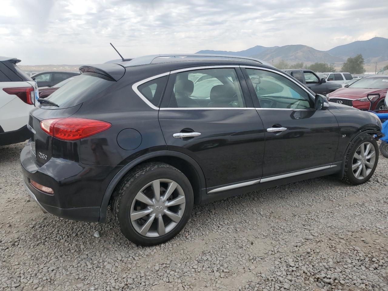 2017 INFINITI QX50