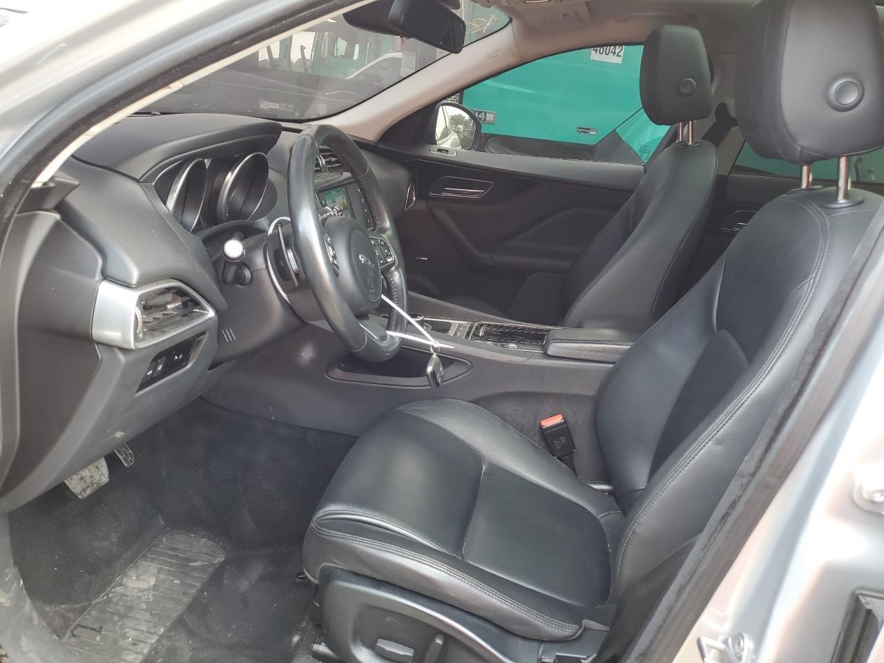 2018 JAGUAR F-Pace