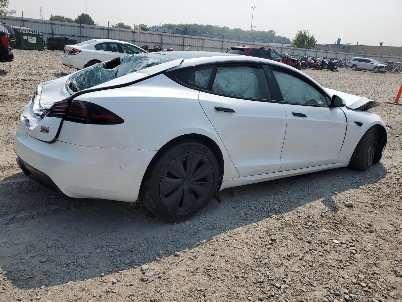 2022 TESLA MODEL S