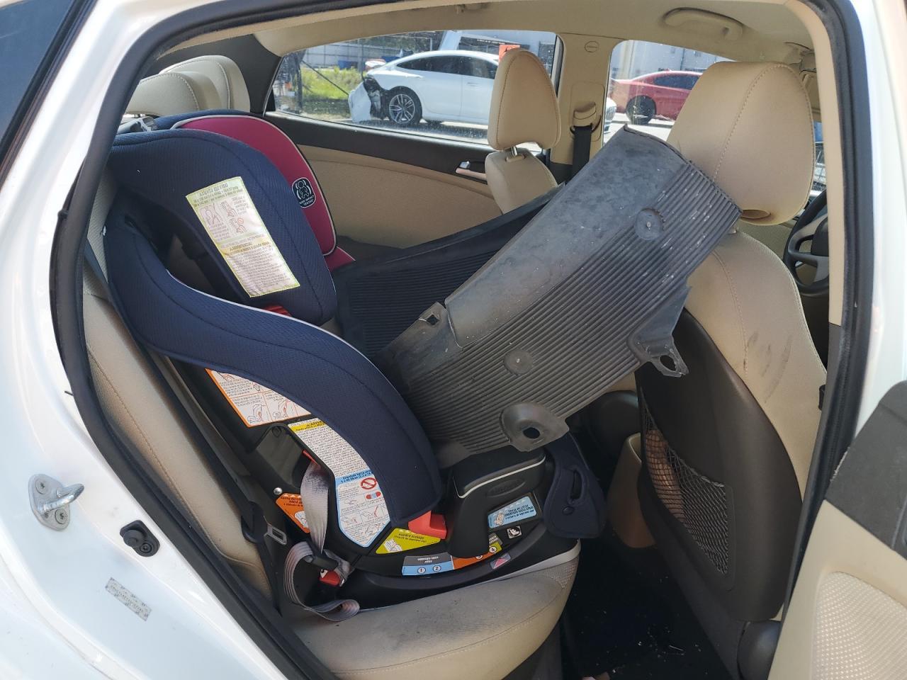 2013 HYUNDAI ACCENT