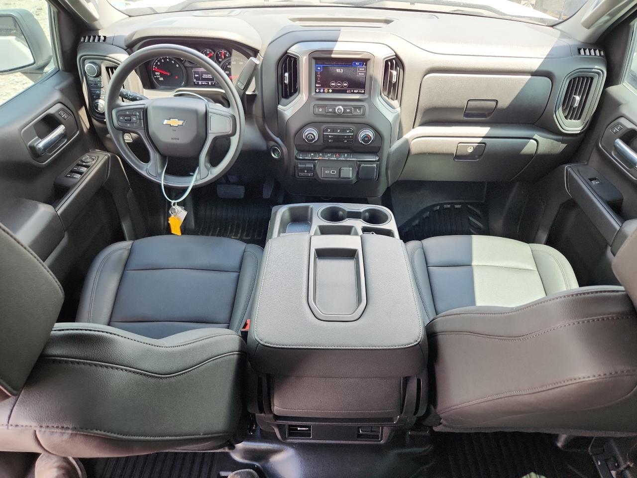 2023 CHEVROLET Silverado