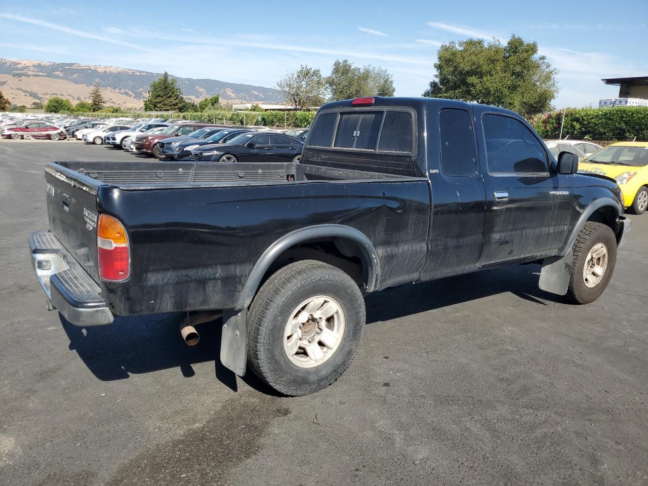 2000 TOYOTA TACOMA