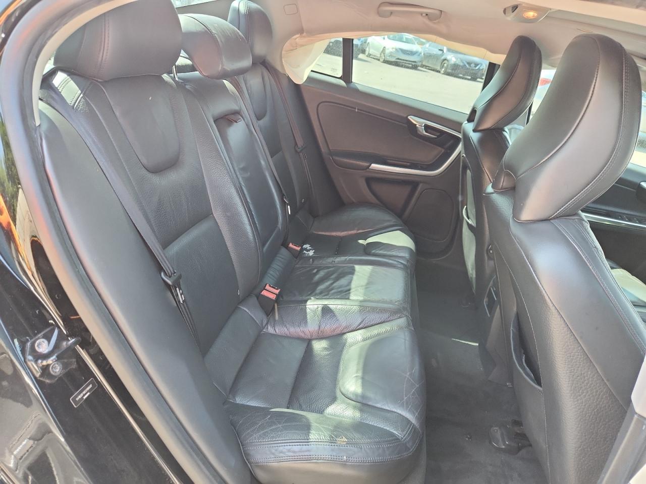 2012 VOLVO S60