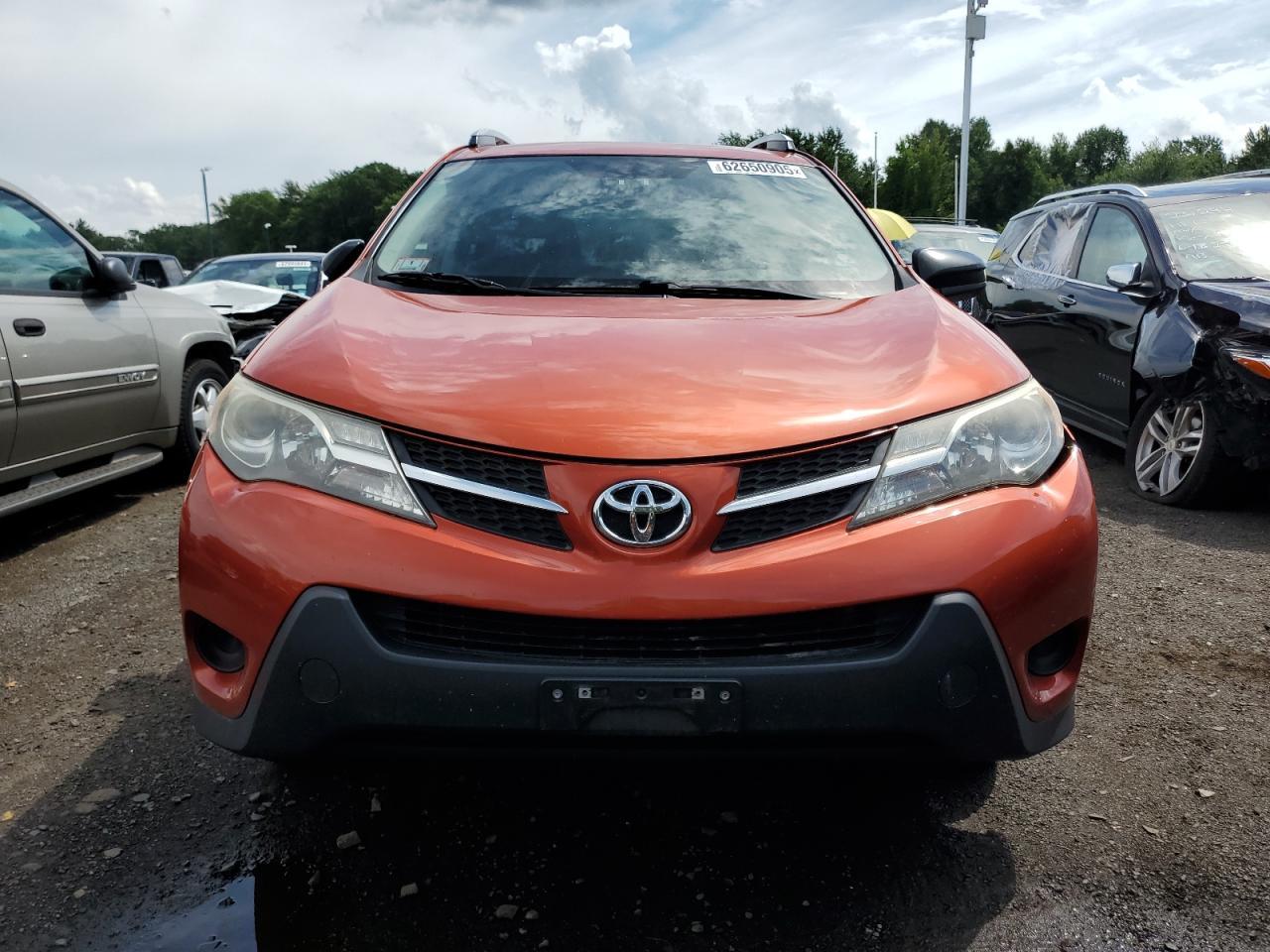 2015 TOYOTA RAV4