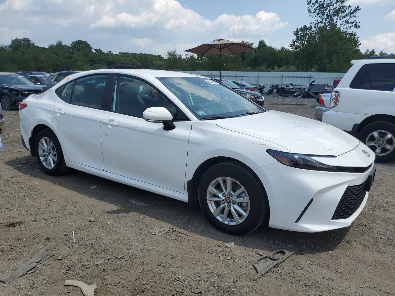 2025 TOYOTA CAMRY