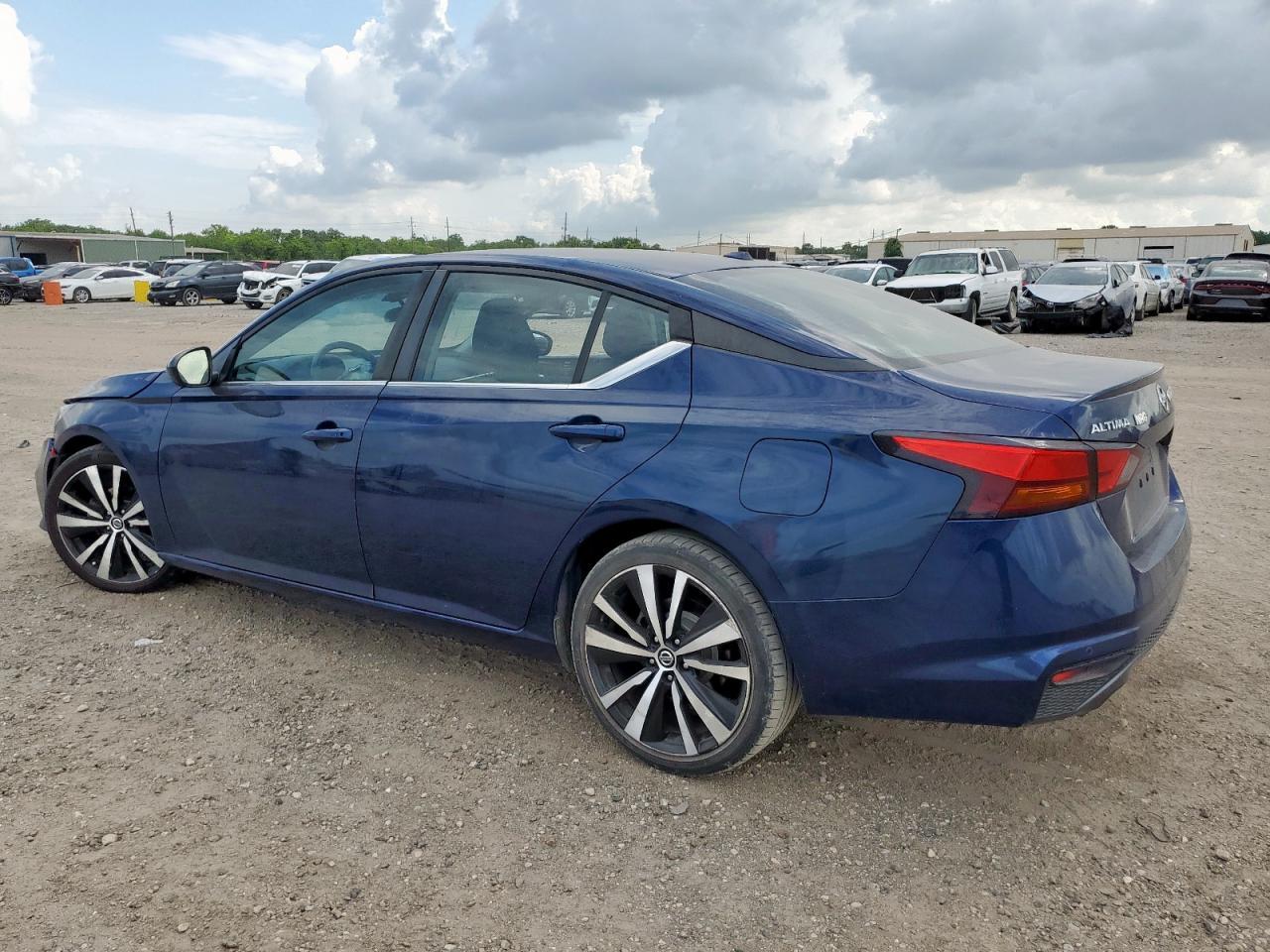 2021 NISSAN ALTIMA