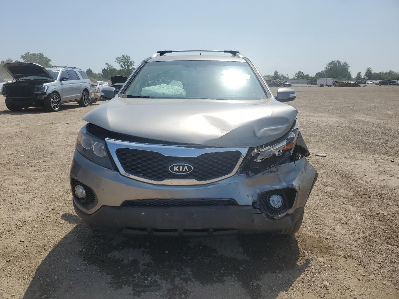 2013 KIA SORENTO