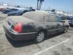 2005 LINCOLN Town Car