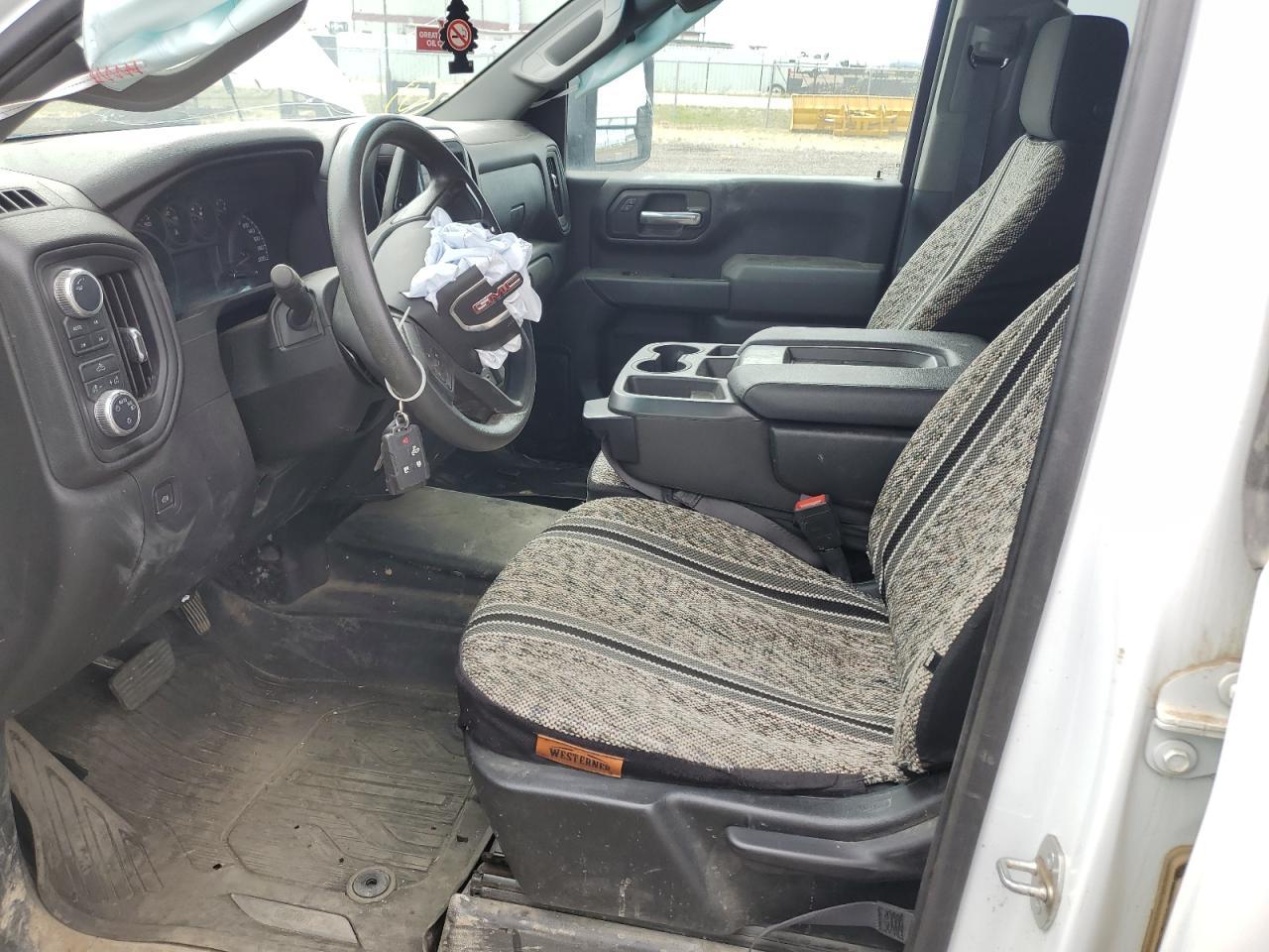 2023 GMC Sierra