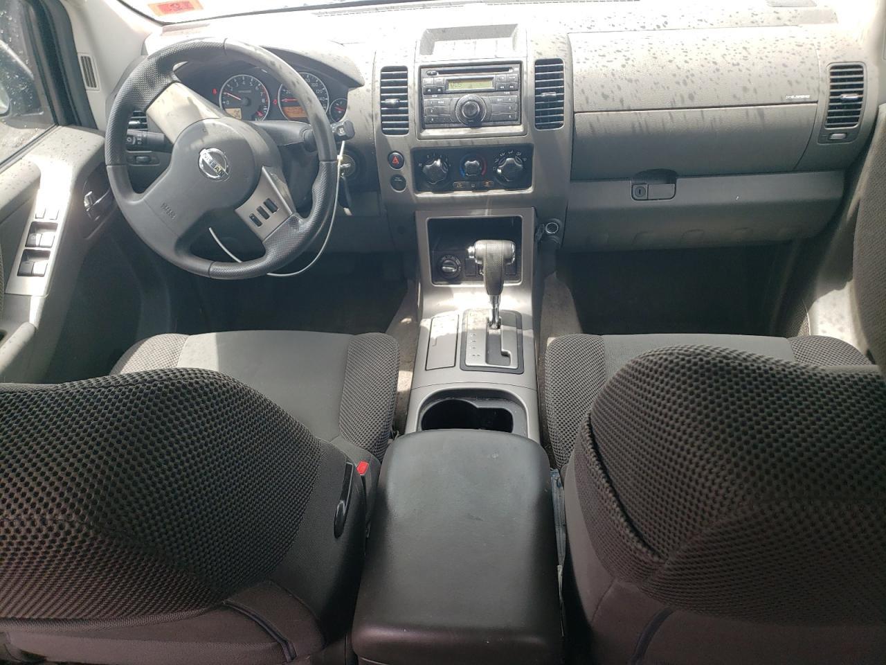 2011 NISSAN PATHFINDER