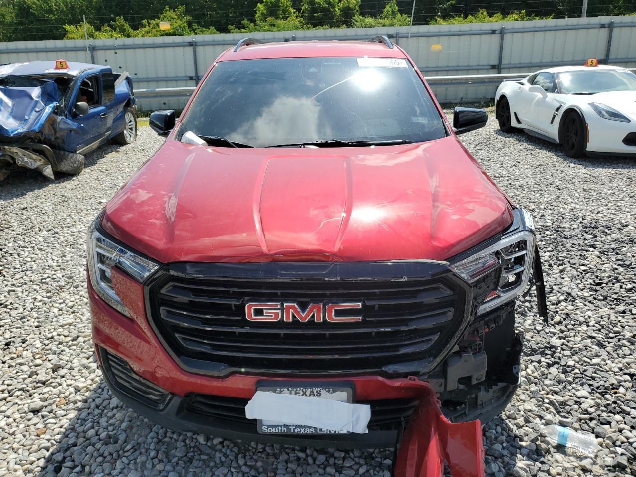 2024 GMC Terrain