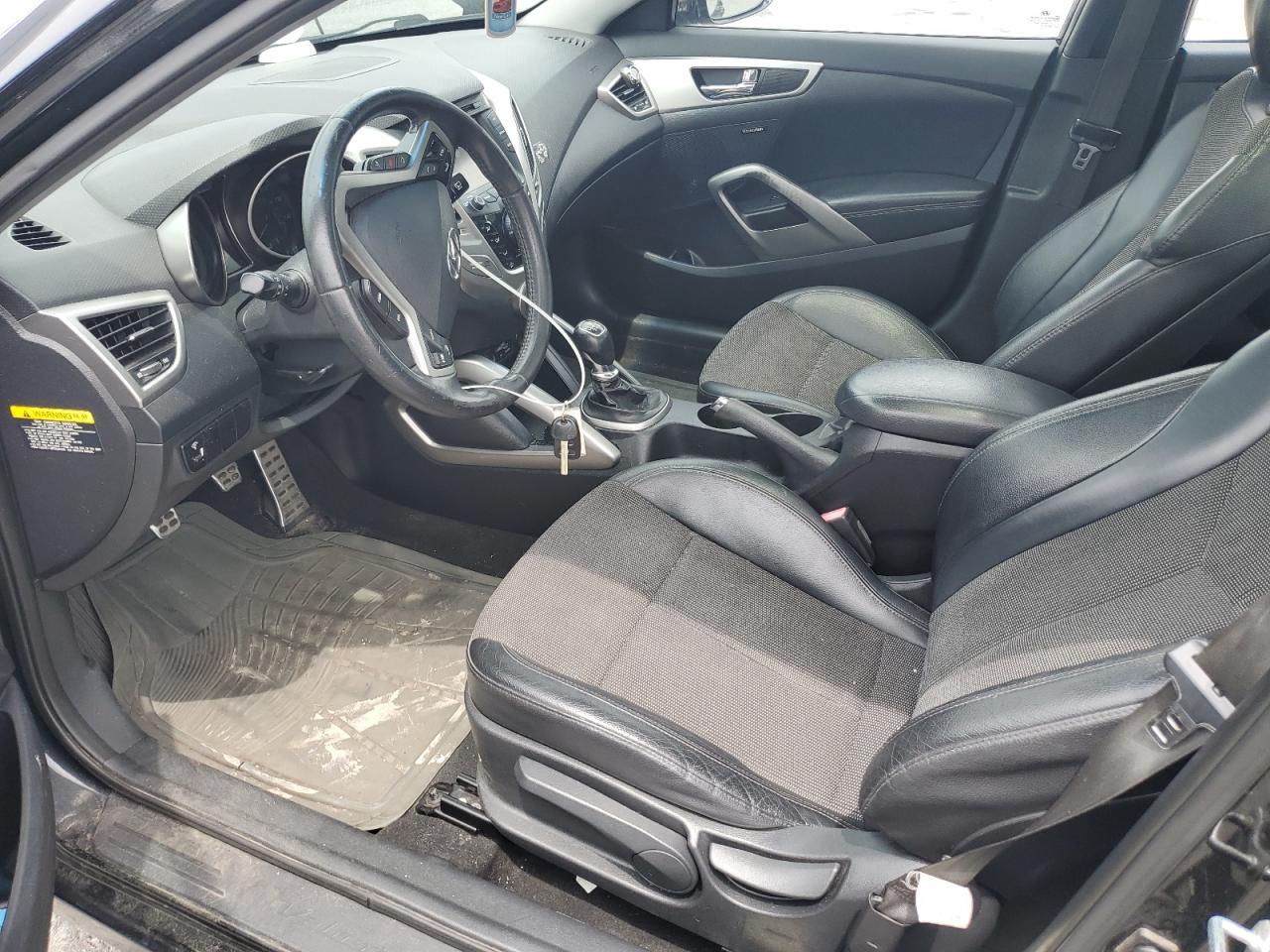 2013 HYUNDAI VELOSTER
