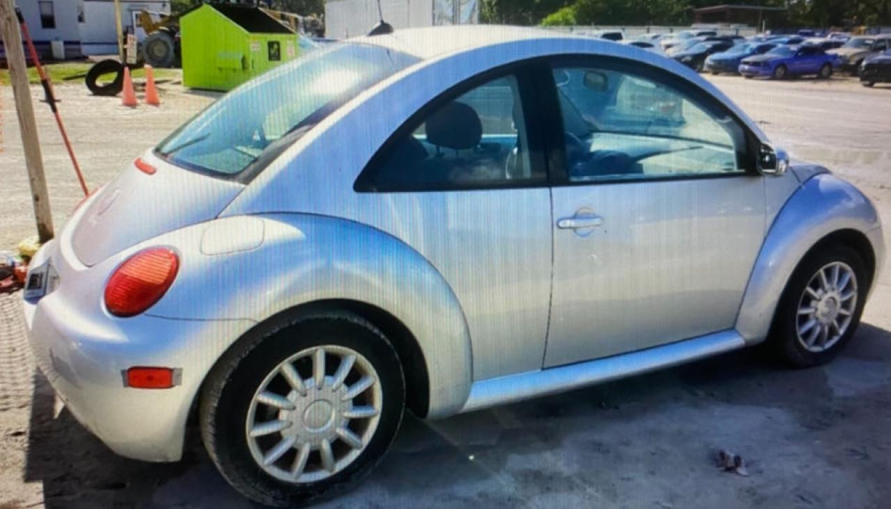 2005 VOLKSWAGEN Beetle