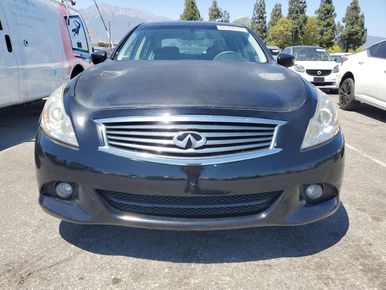 2010 INFINITI G37