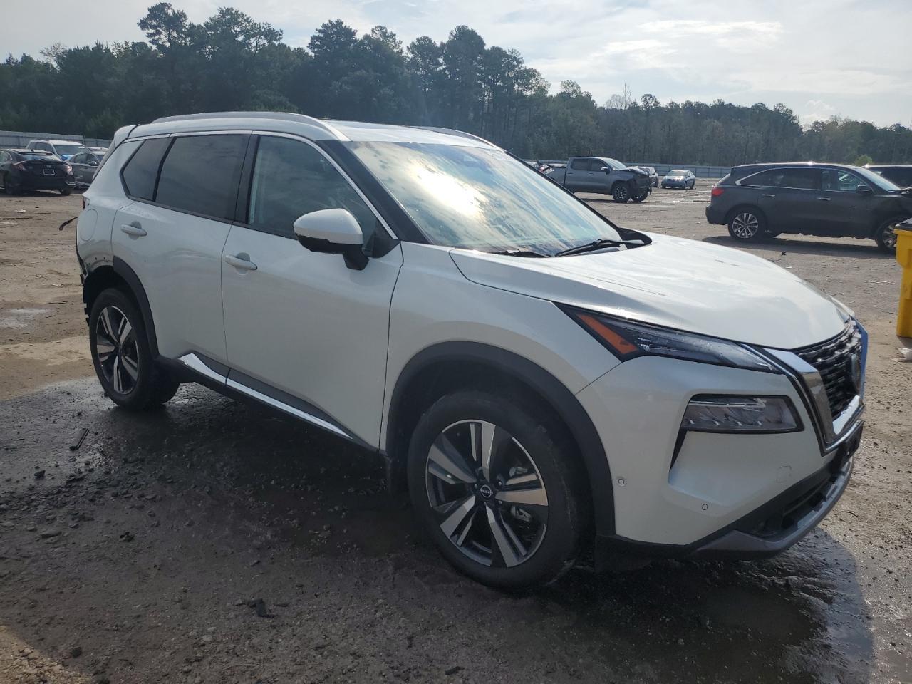 2022 NISSAN ROGUE