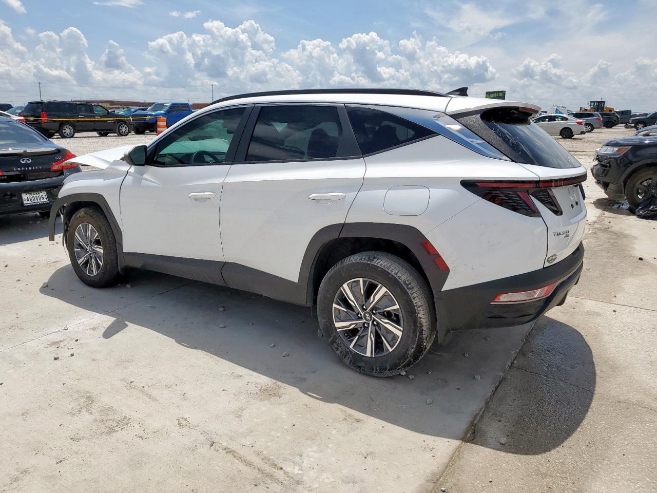 2023 HYUNDAI TUCSON