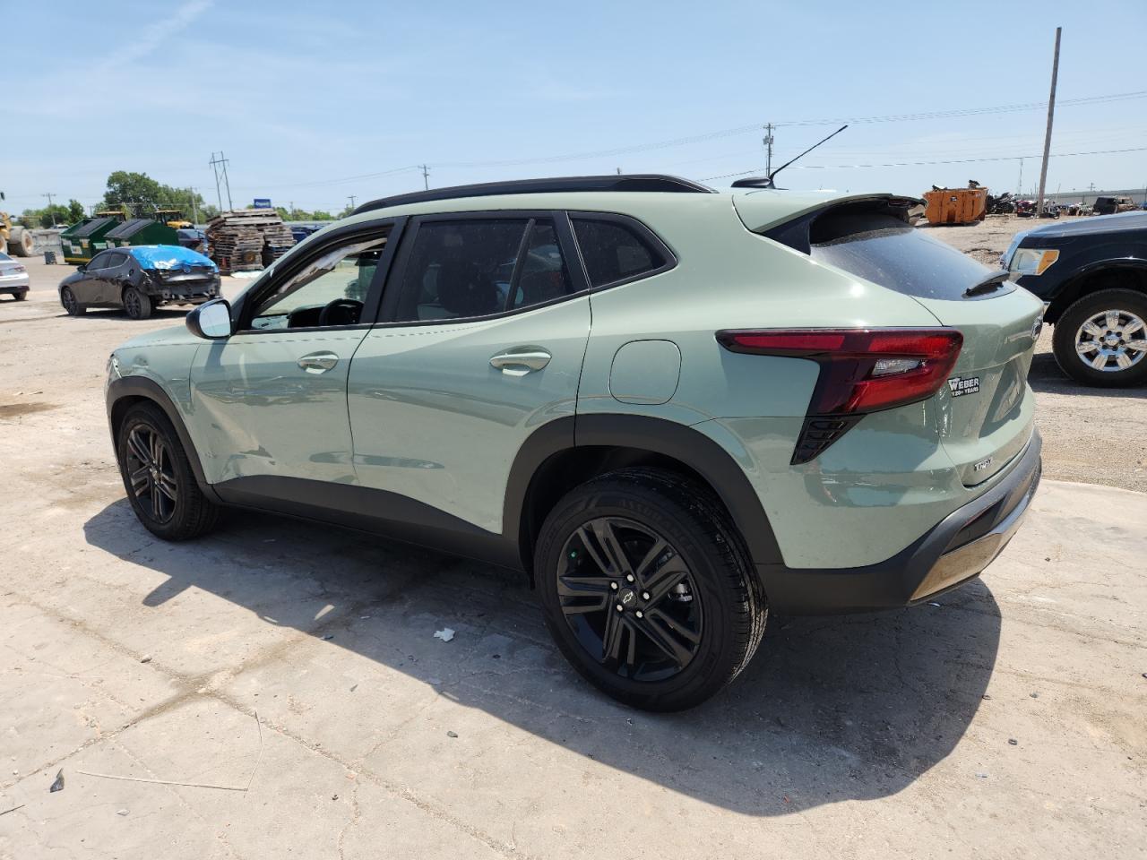 2025 CHEVROLET TRAX