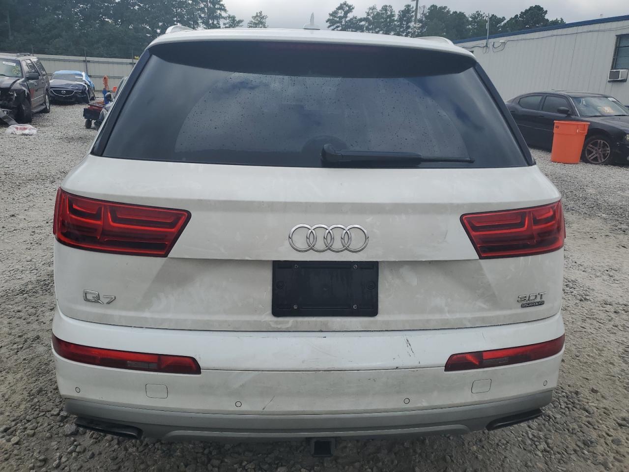 2017 AUDI Q7