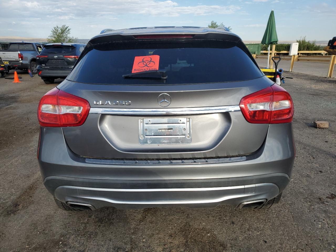 2016 MERCEDES-BENZ GLA-Class