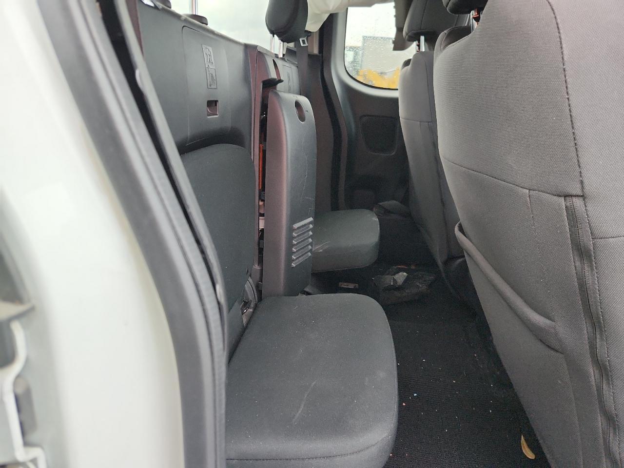 2022 NISSAN Frontier