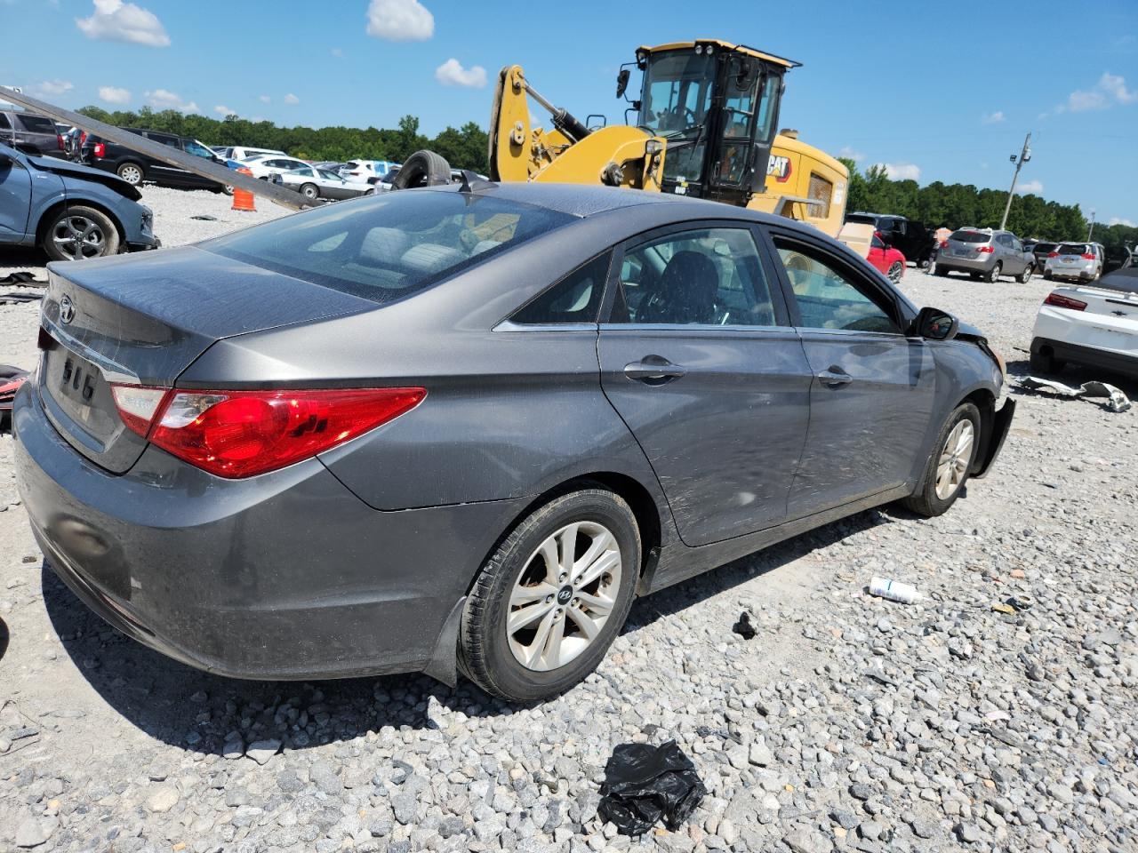 2011 HYUNDAI SONATA