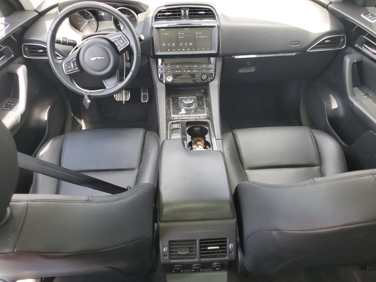 2019 JAGUAR F-Pace