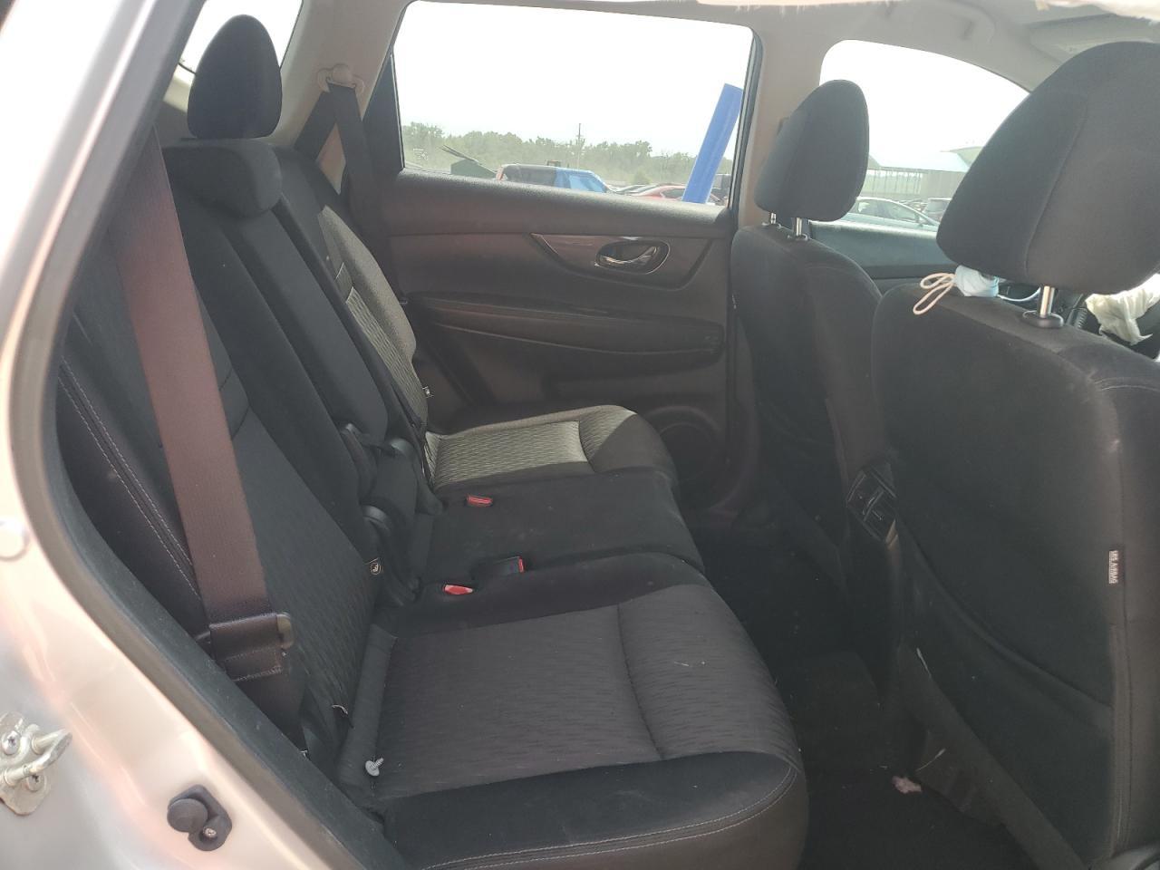 2017 NISSAN ROGUE