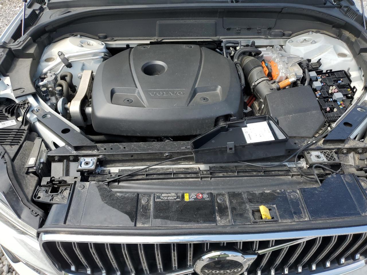 2023 VOLVO XC60