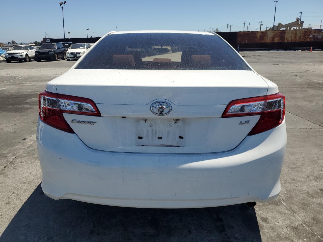 2014 TOYOTA CAMRY