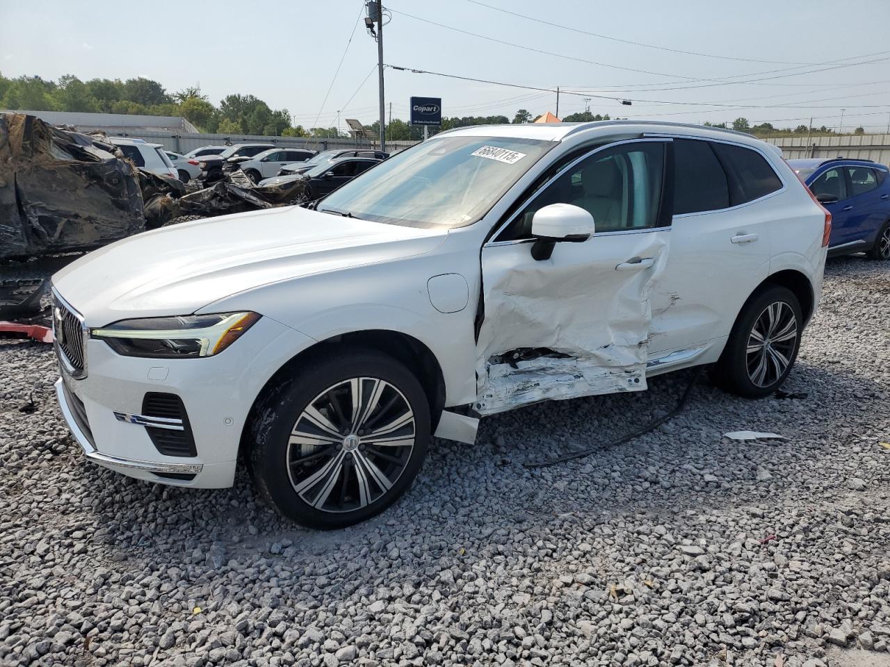 2023 VOLVO XC60