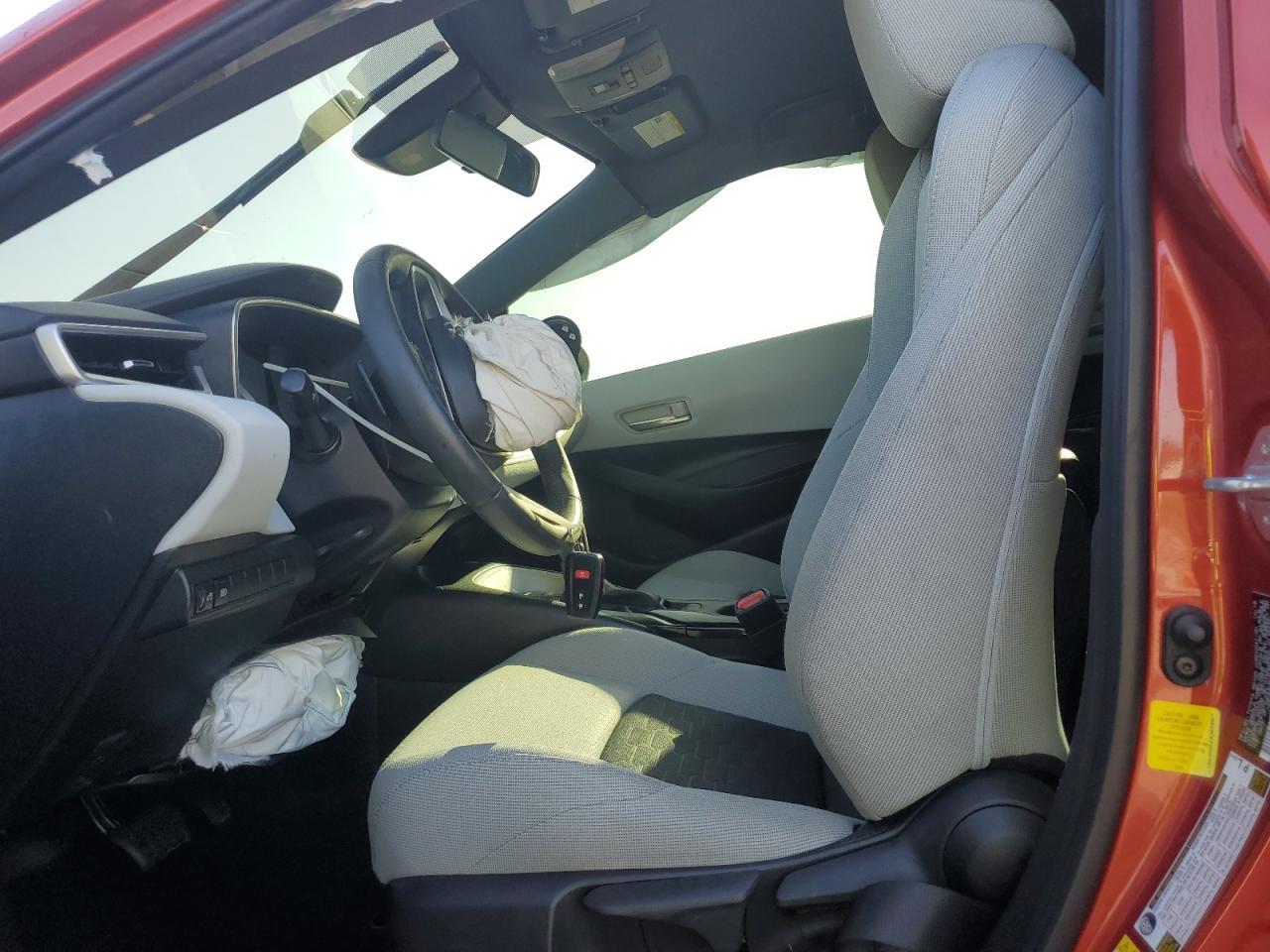 2019 TOYOTA COROLLA