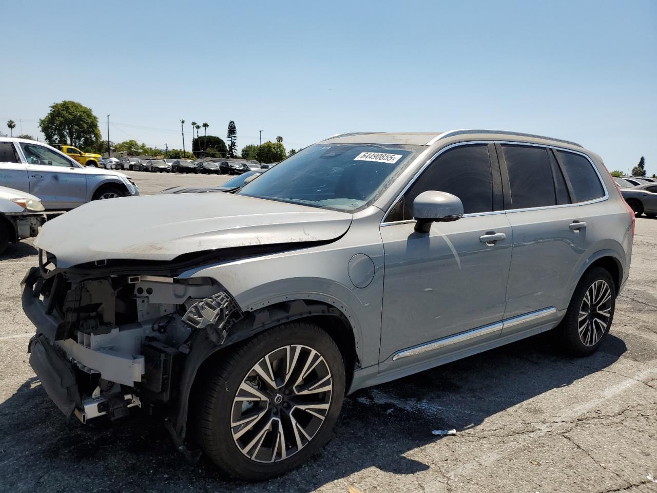 2024 VOLVO XC90