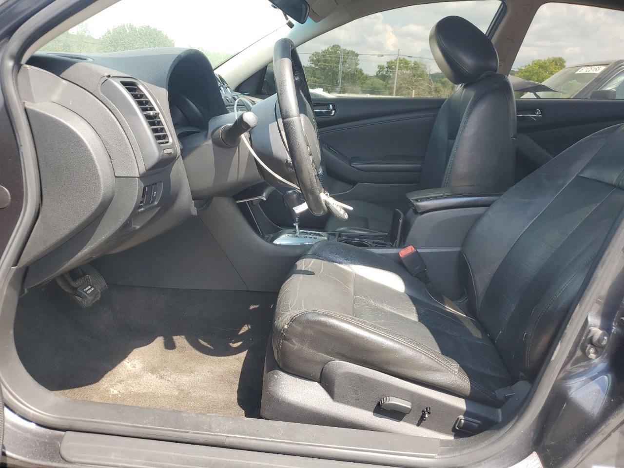 2010 NISSAN ALTIMA