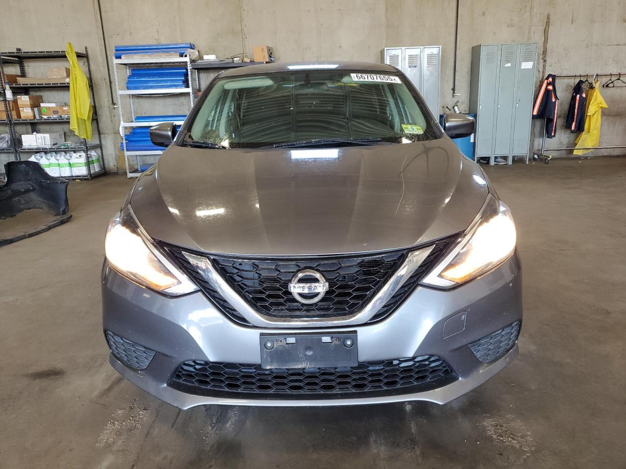 2016 NISSAN SENTRA