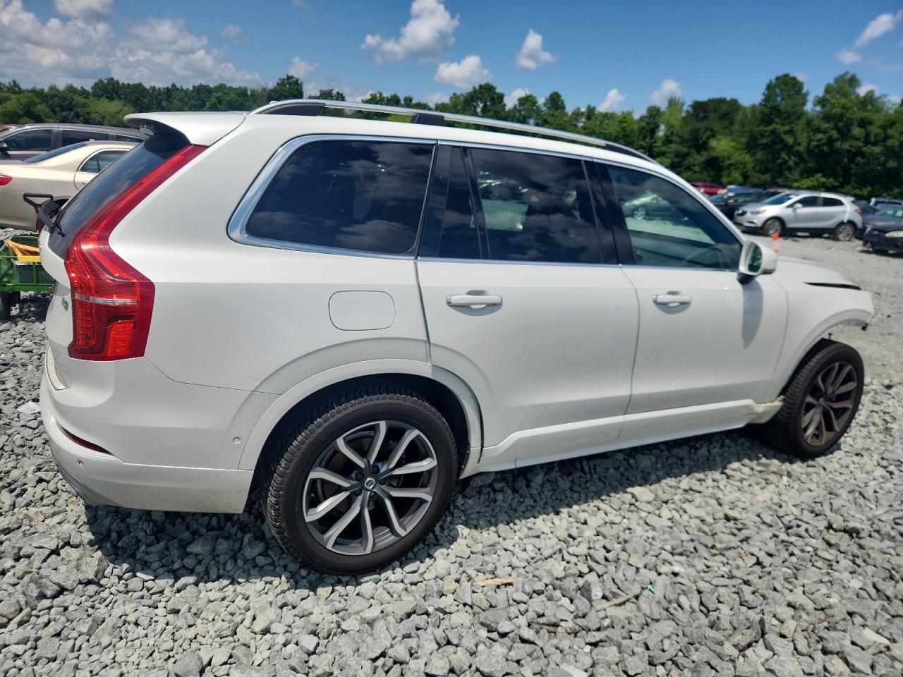 2016 VOLVO XC90