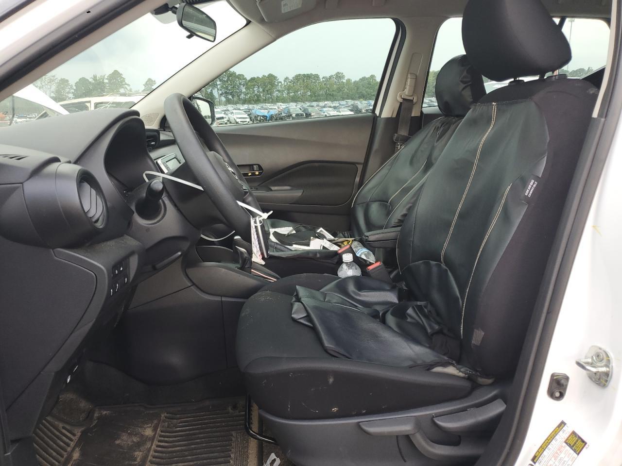 2023 NISSAN KICKS