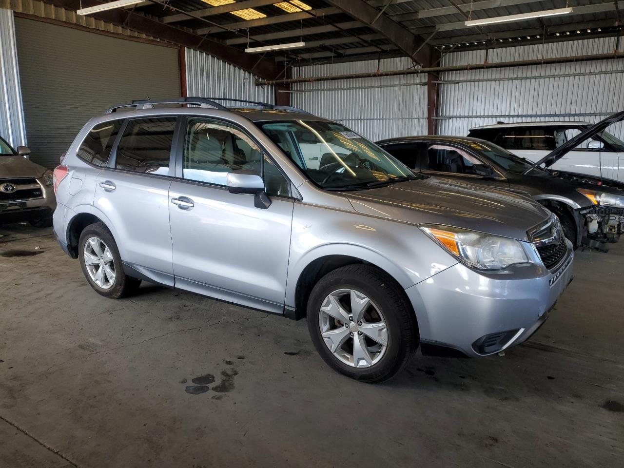 2015 SUBARU FORESTER
