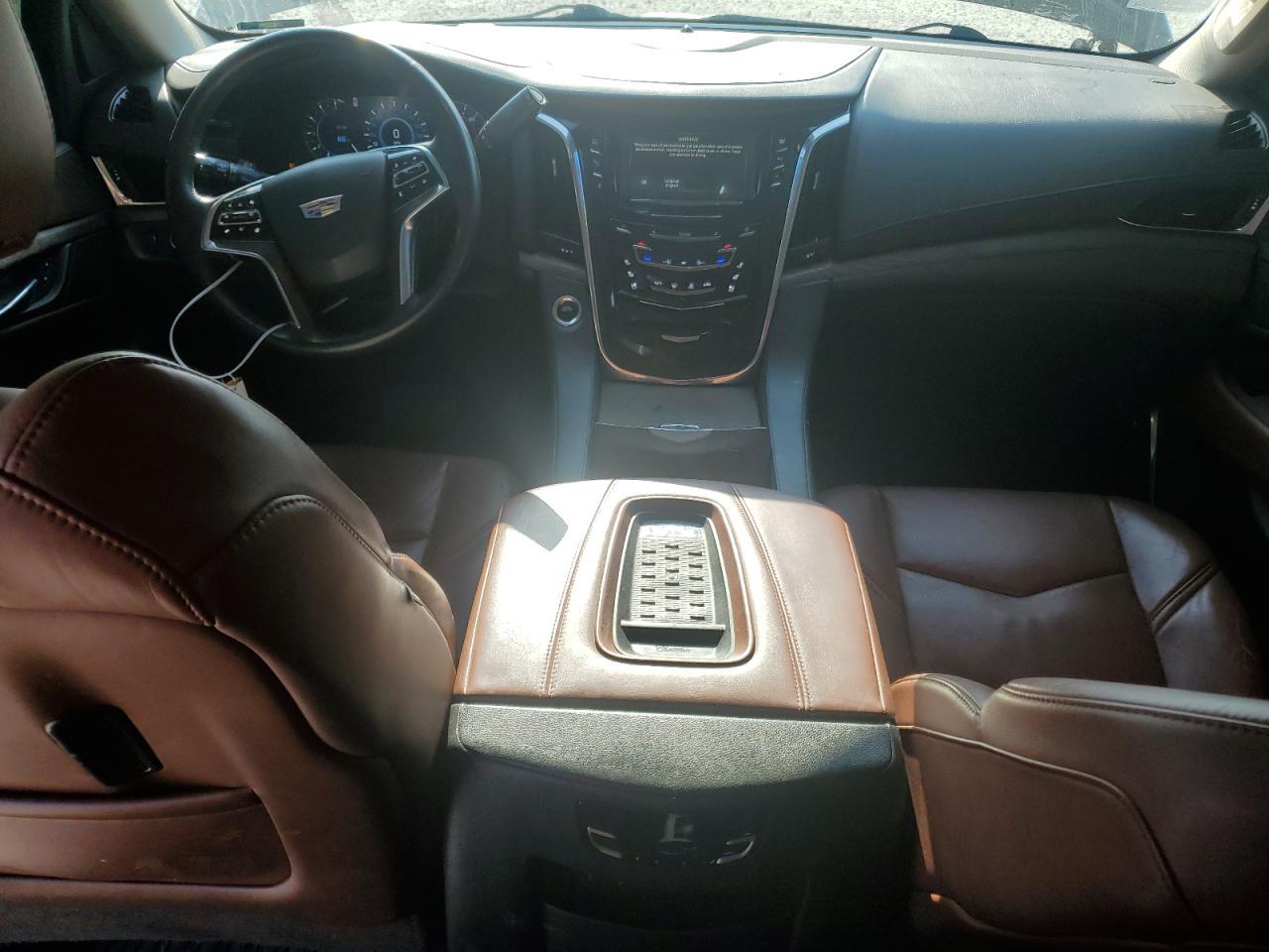 2016 CADILLAC ESCALADE