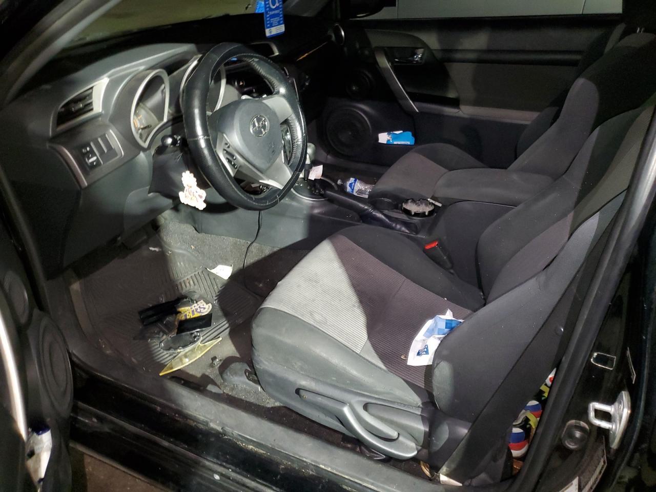 2016 TOYOTA SCION